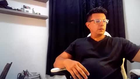 Pedro online show from May 13, 2:30 am