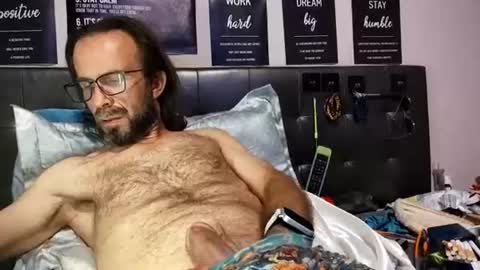 pedrocoelhopio online show from July 21, 10:45 pm