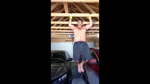 peteypete204 online show from May 3, 1:47 pm