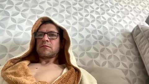 petrovichxxx81 online show from May 22, 6:18 am