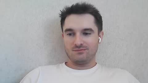 PhilipBorison online show from July 2, 10:32 am