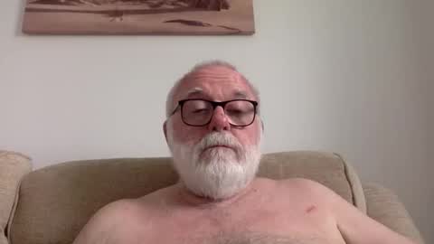 phozzagain online show from June 7, 8:43 am