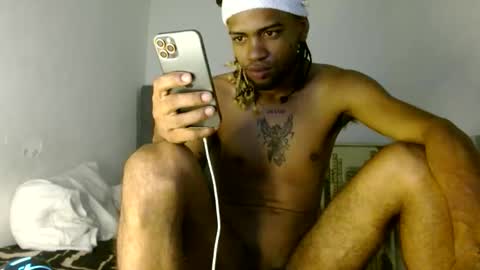 pinocho__ online show from May 20, 7:04 am