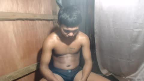 pinoy_fucker18 online show from June 26, 7:11 am