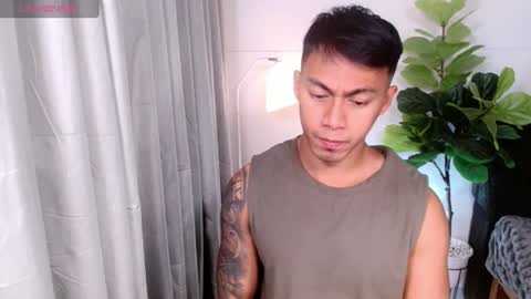 ethan online show from August 4, 10:10 am