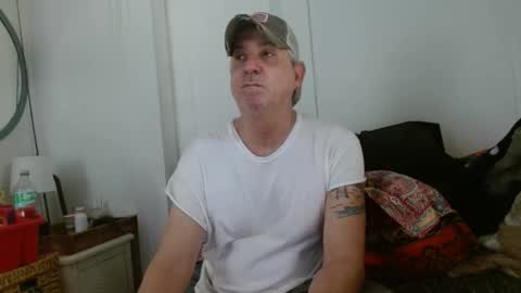 pirate334 online show from May 19, 5:08 pm