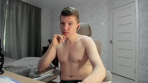 Pierre online show from May 14, 7:28 am