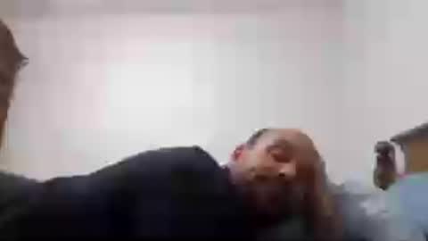 dee online show from July 3, 3:23 am