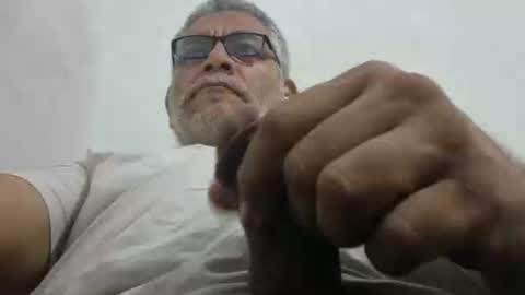 poli online show from April 30, 5:03 am
