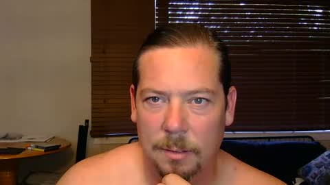 possiblymaybee online show from July 10, 2:37 am