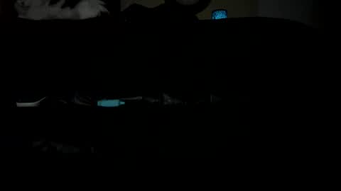 pretty_boy321 online show from May 19, 3:24 am