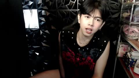 princecalix online show from July 4, 8:01 pm