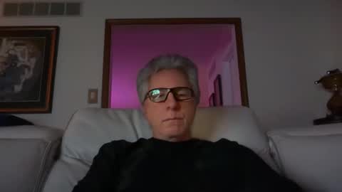 proud_patriot online show from April 24, 3:09 am