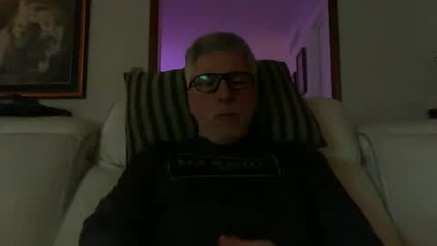 proud_patriot online show from May 5, 2:46 am