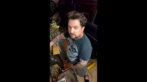 punkrock87denvo online show from May 5, 3:46 pm