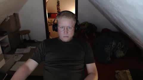 pussylovercb online show from May 30, 9:15 pm