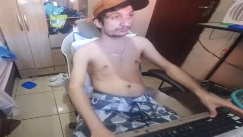 Pykeu online show from July 1, 6:52 pm