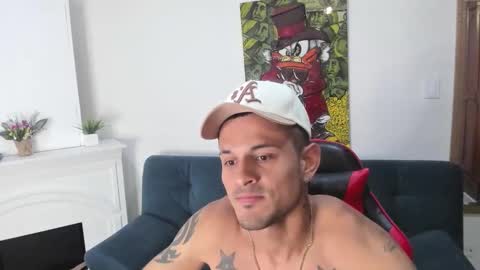 rachell_jacob online show from June 2, 11:11 am