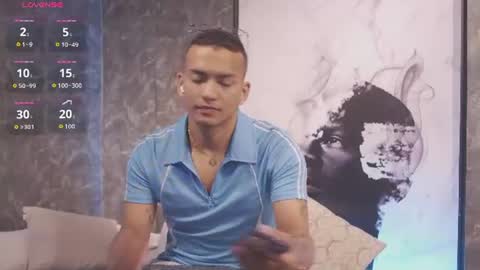 rafa_cruz online show from June 12, 1:42 pm