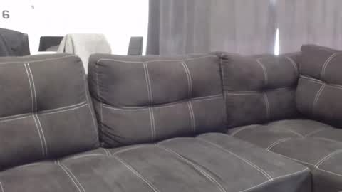 rafaelosteel online show from May 14, 8:51 pm