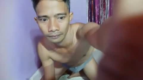 Raffyhardcock4u online show from May 17, 2:13 pm