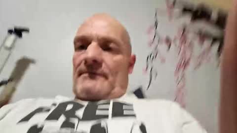 Bigthickdickinvic online show from May 16, 10:41 pm