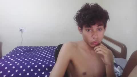 rami_hot0 online show from May 30, 5:35 pm