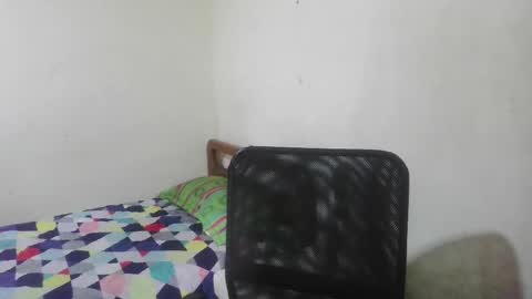rami_hot0 online show from April 28, 4:33 pm