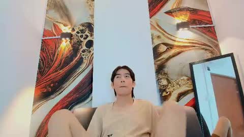 raphael_nyon1 online show from May 16, 4:32 am