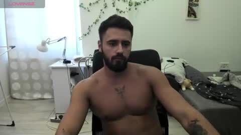 RaulMaxel online show from July 6, 5:59 am