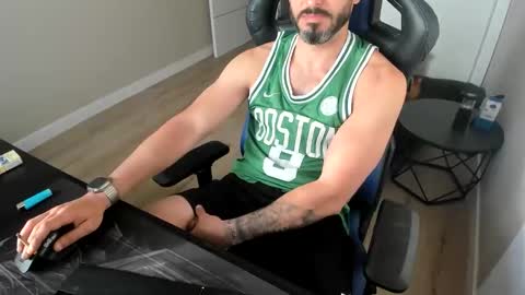 raysexparty online show from April 30, 6:31 am