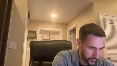 Anthony Starr online show from June 9, 4:14 am