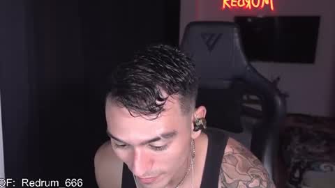 Red online show from July 31, 2:33 am