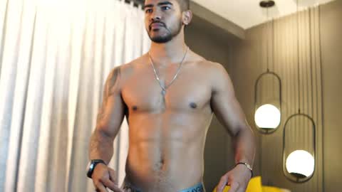 Reik online show from June 10, 1:12 pm