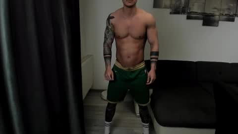RichardDarell online show from May 3, 4:59 am