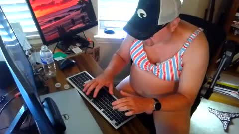 richbuttlonelee online show from July 11, 4:31 pm