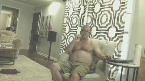 rjkelly6892 online show from May 25, 10:05 pm