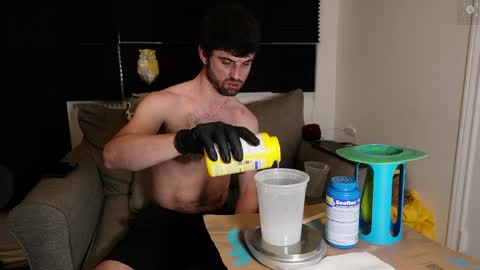 Ryan aka KeylimeRy online show from May 13, 8:44 am