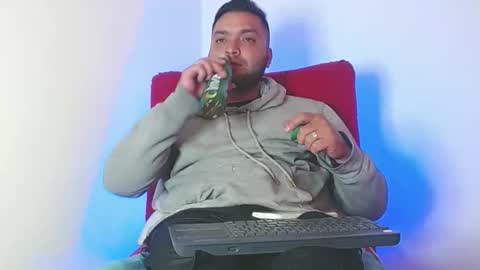 Stiven - online show from June 5, 4:46 pm