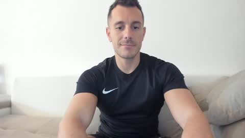 roberto4ever online show from April 29, 8:52 am