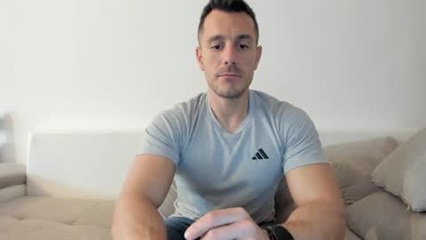 roberto4ever online show from April 30, 12:12 pm
