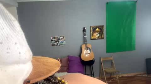 roberto gray online show from June 6, 7:31 pm