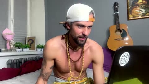roberto gray online show from June 16, 11:07 pm