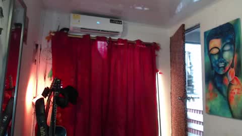 roca inca online show from April 29, 1:05 pm
