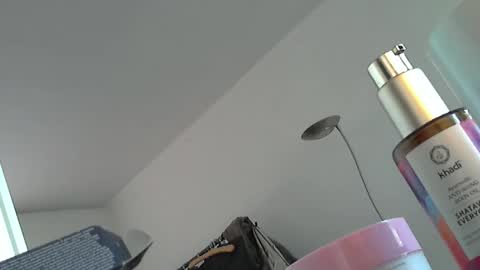 Tom online show from May 29, 5:01 pm