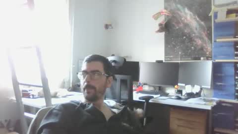 romainb72 online show from May 3, 12:08 pm
