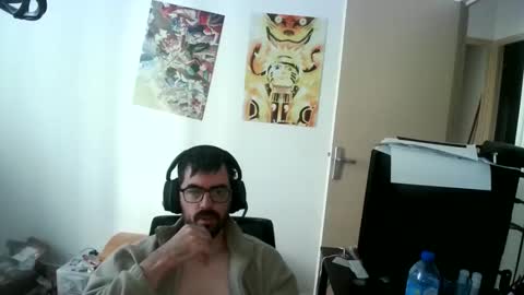 romainb72 online show from May 15, 7:16 am