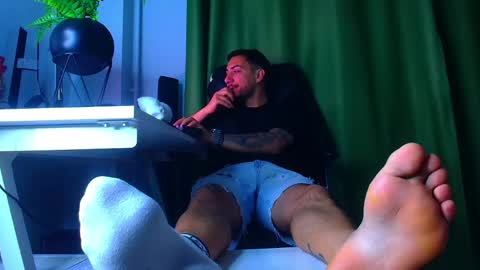 romaniamaster1 online show from April 30, 5:25 am