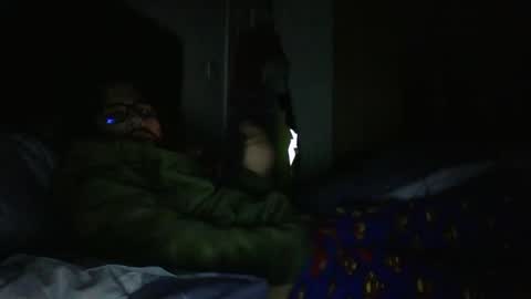 romeoisnotperfectbuthetries online show from February 10, 5:58 am
