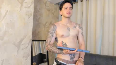 Ronny Colton online show from June 6, 11:38 am